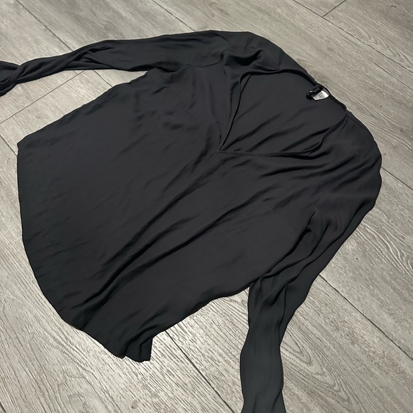 22.H&M black top size 14 - Picture 2 of 5